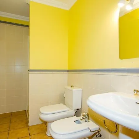 Villa Puerto Del Carmen Sleeps 10 Pool Air Con Wifi Puerto del Carmen (Lanzarote)