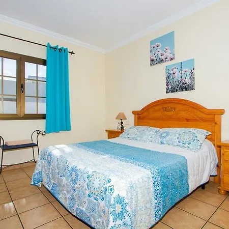 Vila Puerto Del Carmen Sleeps 10 Pool Air Con Wifi *